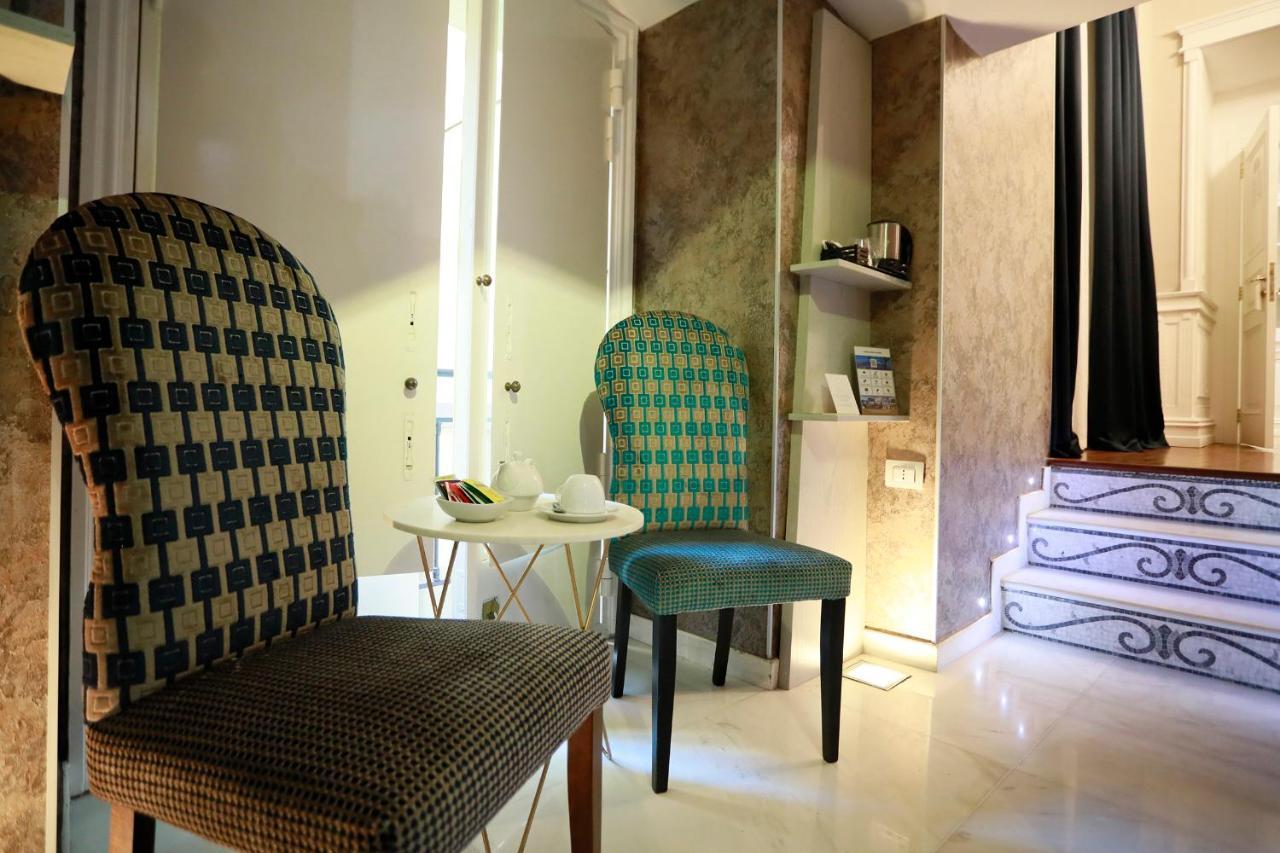 Leone Camere D'Autore - Chiaia Napels Buitenkant foto