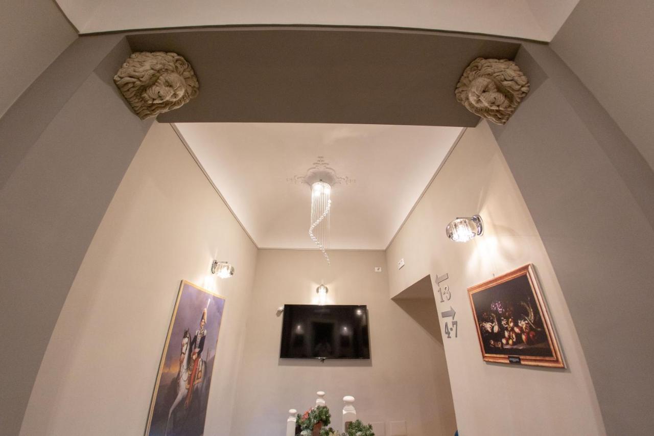 Leone Camere D'Autore - Chiaia Napels Buitenkant foto